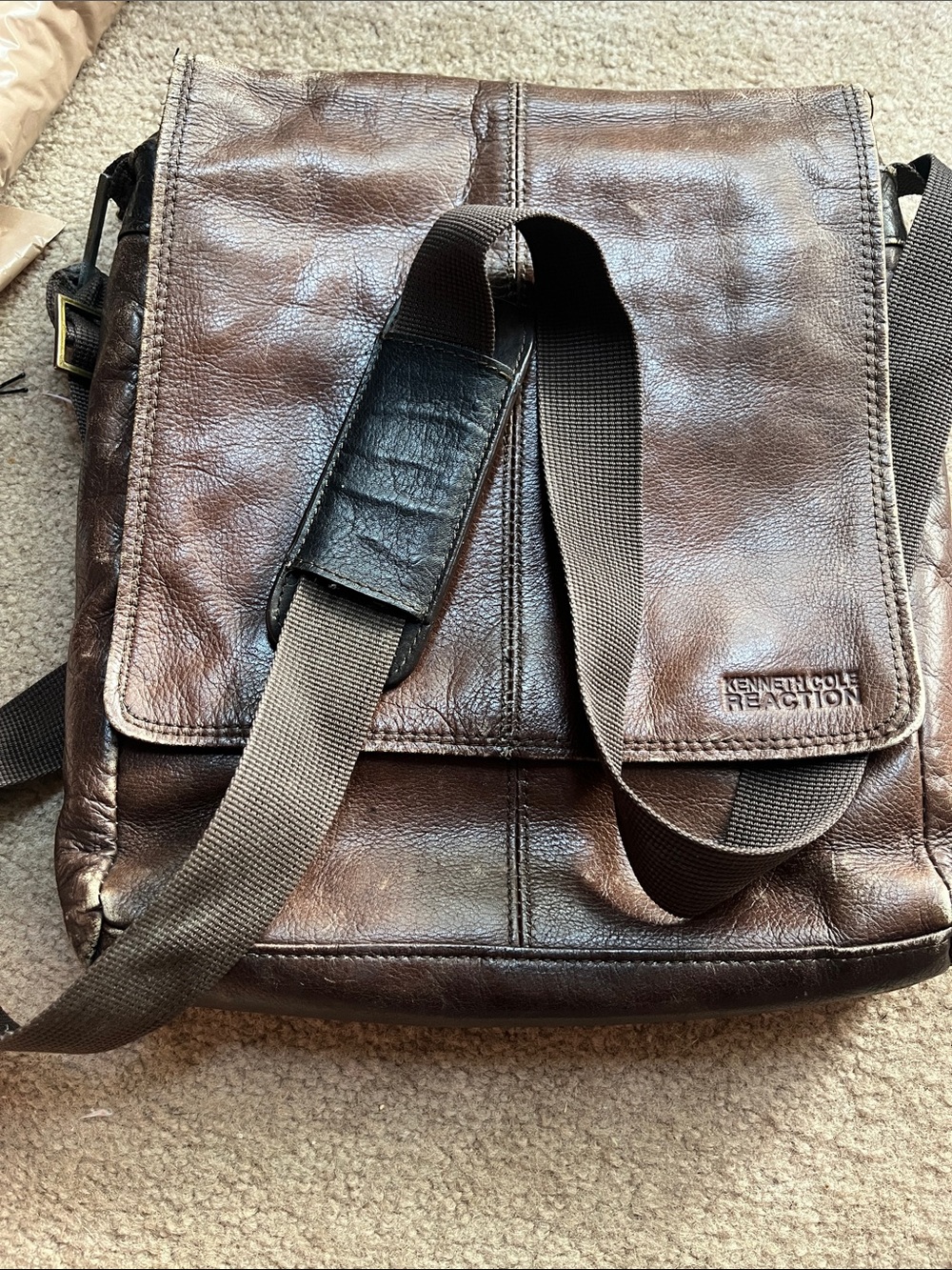 Kenneth Cole Brown Leather Messenger Bag with Adjustable Strap